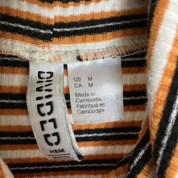 H&M turtleneck - Picture 3 of 4